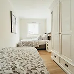 Ocean View Apartament *