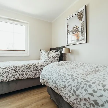Ocean View Apartment *