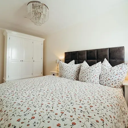 Ocean View Apartment