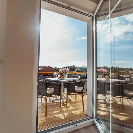 Ocean View Apartment *